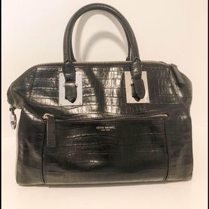 Henri Bendel Purse